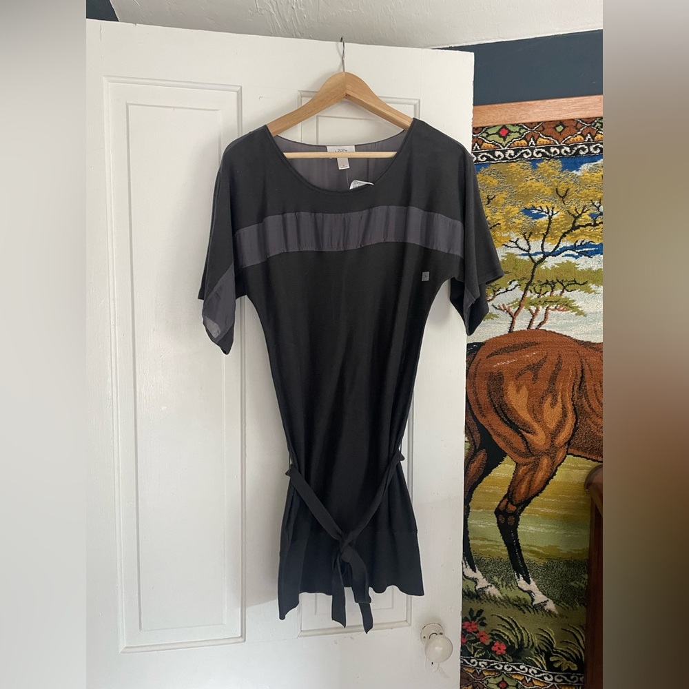 LOFT Charcoal and Gray Knit Top